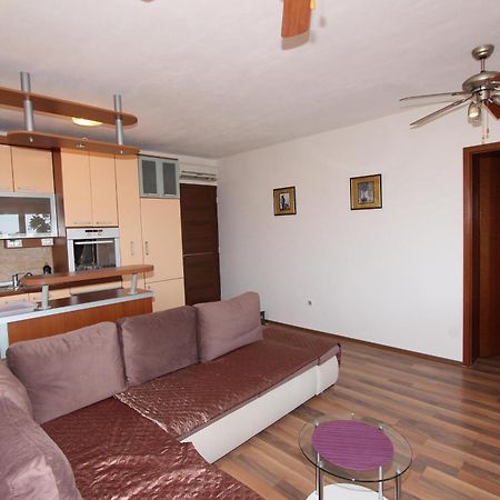 Apartments Horizont 罗维尼 外观 照片